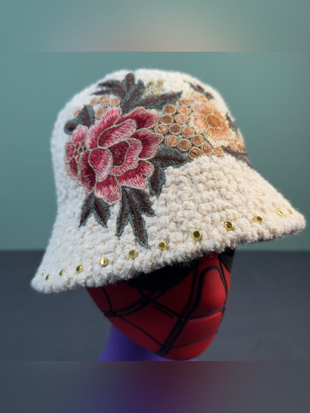 Vintage Floral Embroidered Bucket Hat Boucle Knit Faux Fur Cloche Beanie - Picture 2 of 9